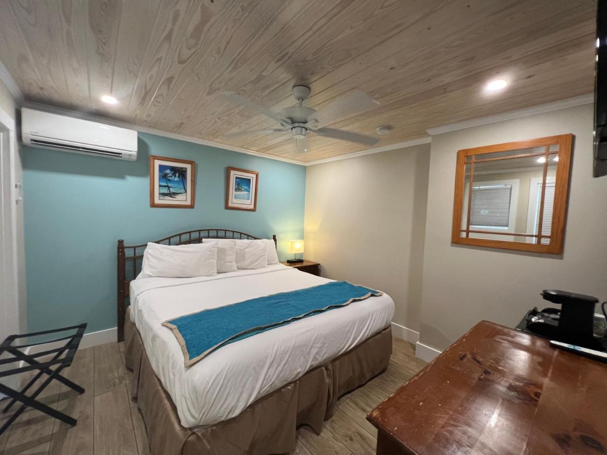 Seashell Motel And International Hostel Key West Exterior photo