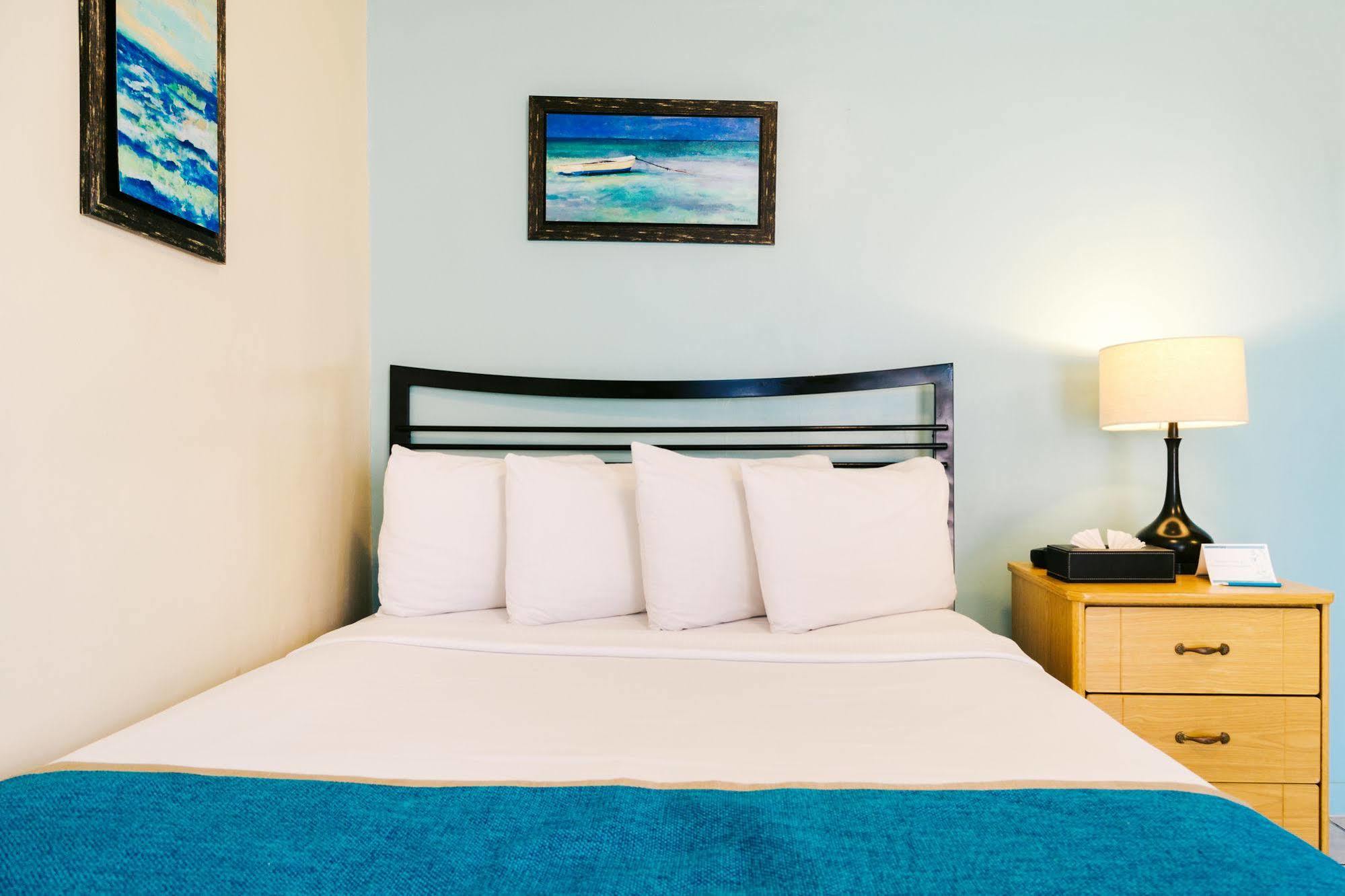Seashell Motel And International Hostel Key West Exterior photo